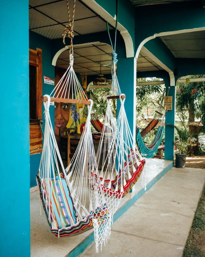Hostal & Cafe Travelers ซานติอาโก ภายนอก รูปภาพ